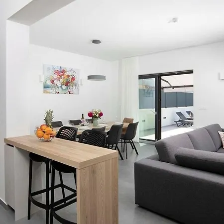 Villa Rudina Comfortable *