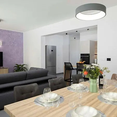 Rudina Comfortable Villa *