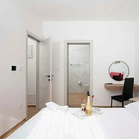 Rudina Comfortable Villa *