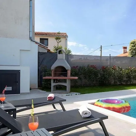 Villa Rudina Comfortable *